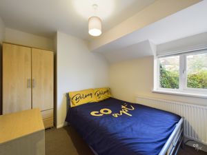 Photo 28- click for photo gallery